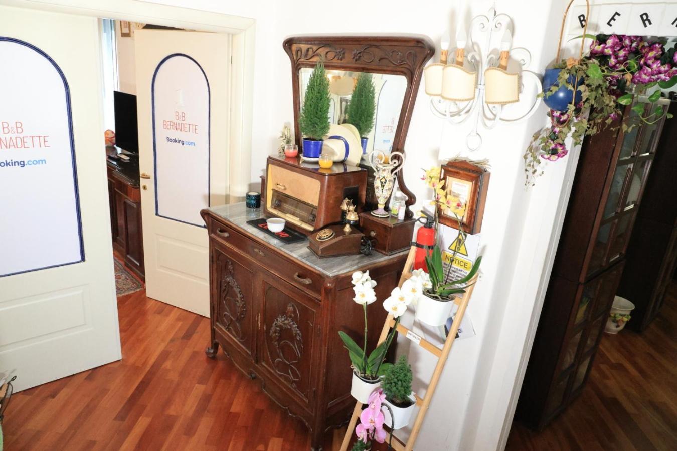 Bernadette Bed & Breakfast Наполи Екстериор снимка
