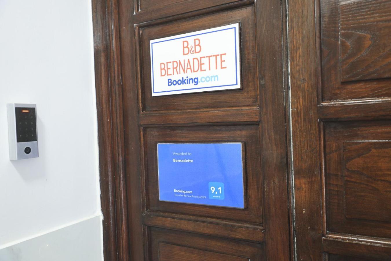 Bernadette Bed & Breakfast Наполи Екстериор снимка